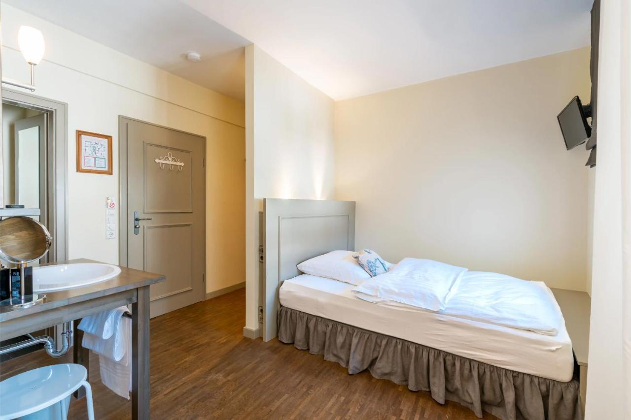 Friedrich Von Schiller Hotel Bietigheim-Bissingen Ruang foto