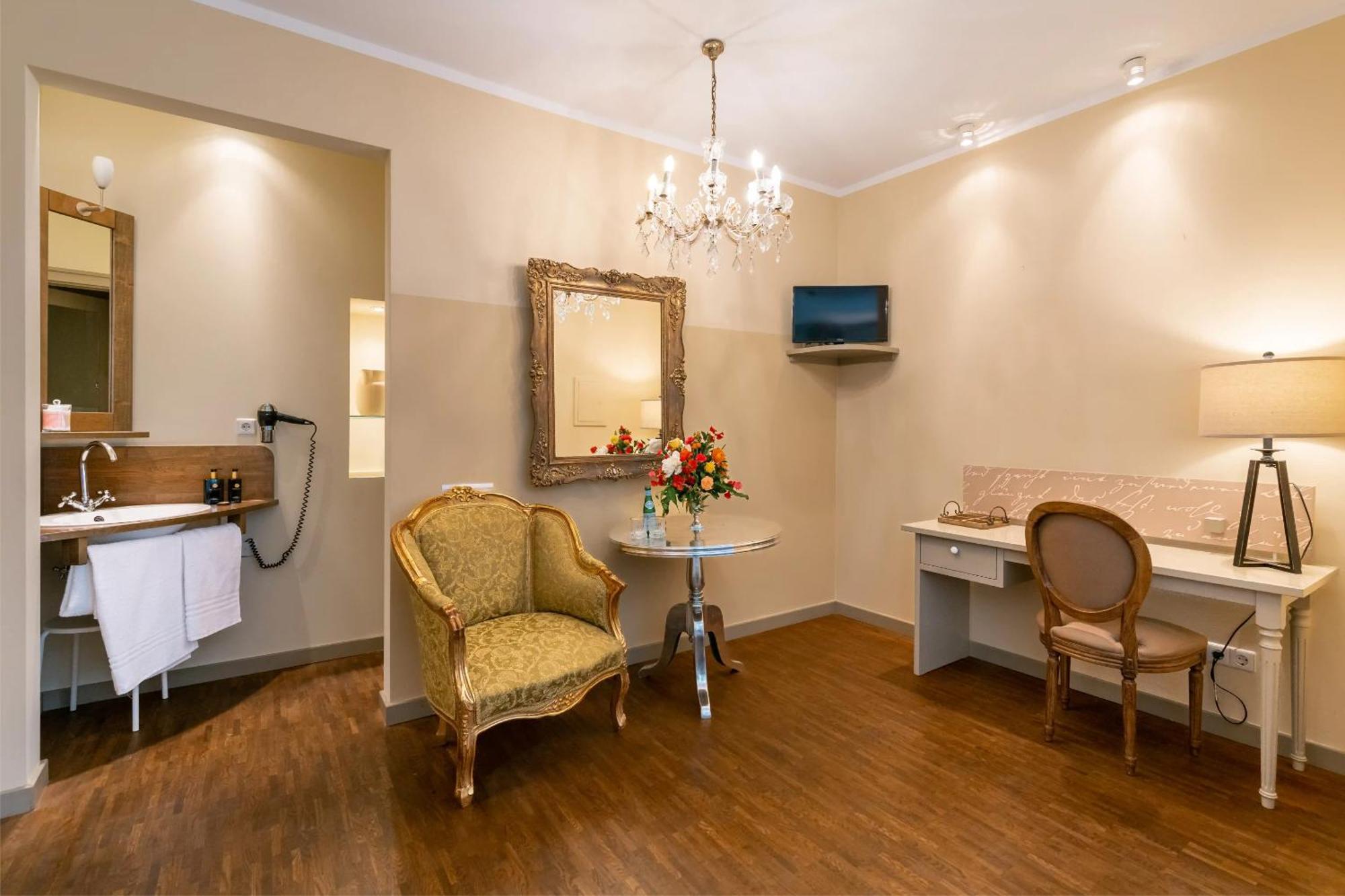 Friedrich Von Schiller Hotel Bietigheim-Bissingen Ruang foto