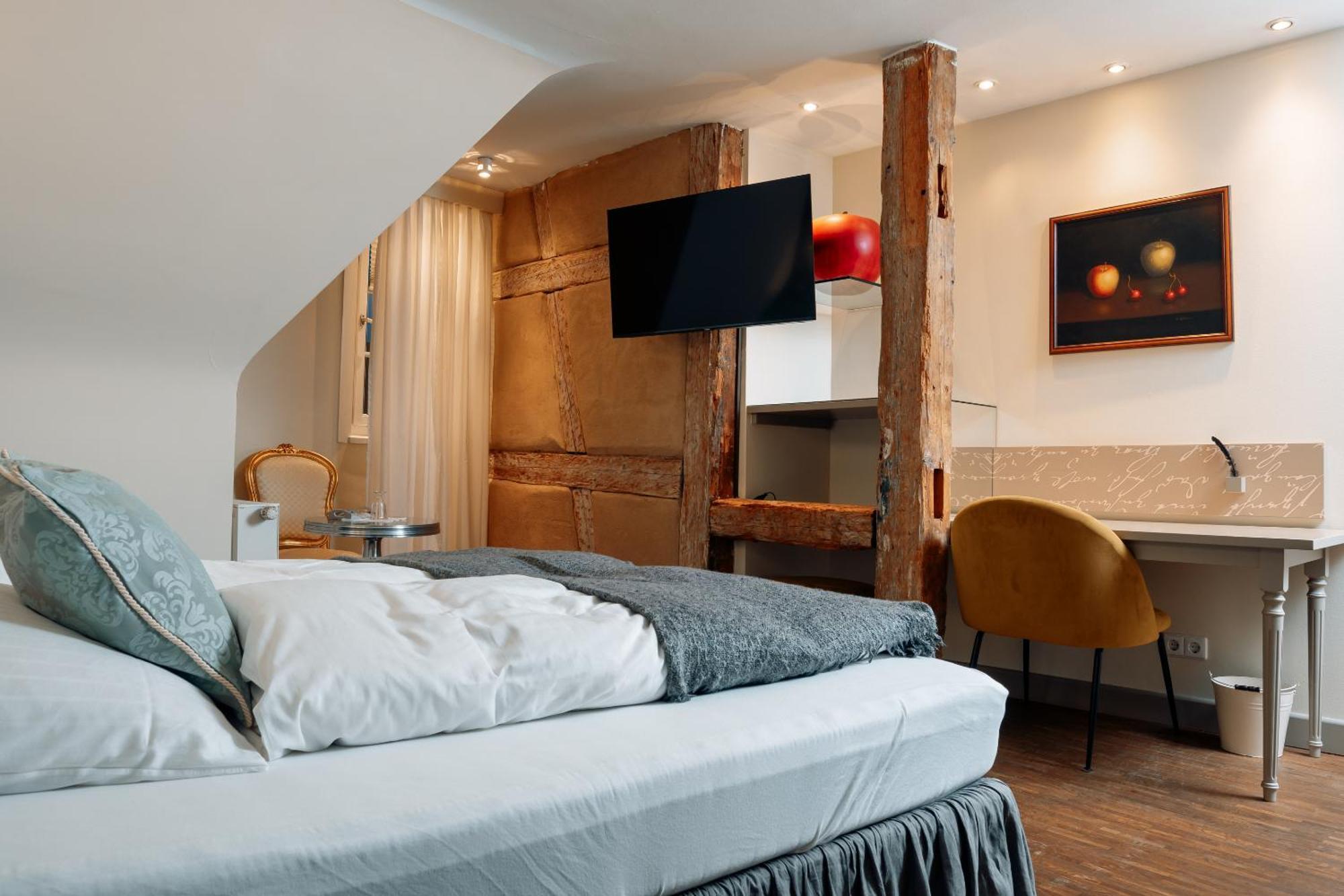 Friedrich Von Schiller Hotel Bietigheim-Bissingen Bagian luar foto